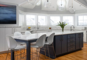 Carousel-92320 In the Navy